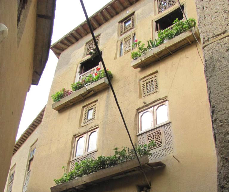 Beautifully decorated earth-coloured house.